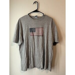 Old navy Crewneck American Flag shirt 2004 Men's large Classic Gray short Sleeve
